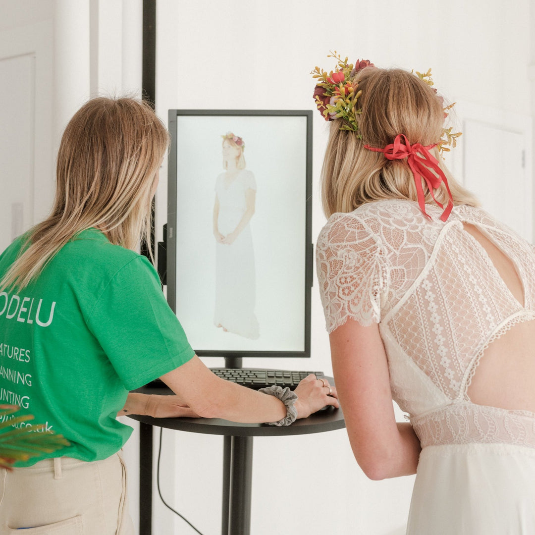 Customer 3D scanning review and selection